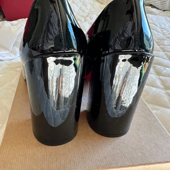 NIB Louboutin Glossy Patent Leather Chunky Heels - Picture 9 of 16